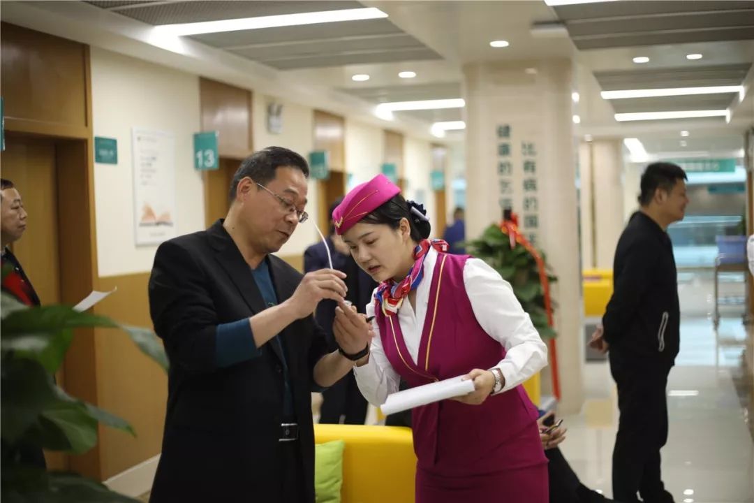 陇南24小时套医保卡(北京医保卡使用指南)